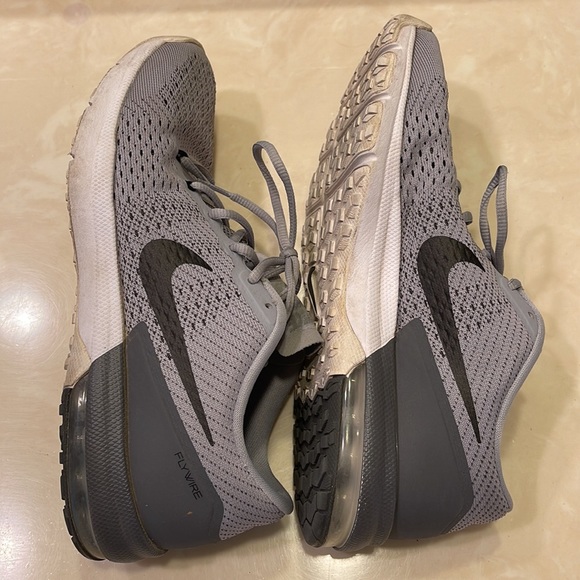 Nike Training Shoes - Picture 6 of 10